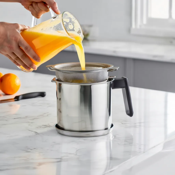 https://cdn.shopify.com/s/files/1/0925/0203/2693/files/Container_for_Kitchen_Storage.png?v=1760423874