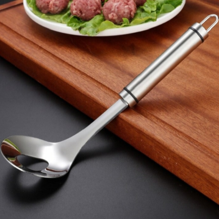 https://cdn.shopify.com/s/files/1/0925/0203/2693/files/SqueezeBallMakingSpoonStainlessSteelMeatballMaker_FoodPortionScoop_Packof1_2.png?v=1778062813