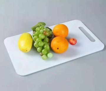https://cdn.shopify.com/s/files/1/0925/0203/2693/files/WD-969-8-White-Plastic-Cutting-Board-26170.6-Cm_All_4542_1.jpg?v=1744246328