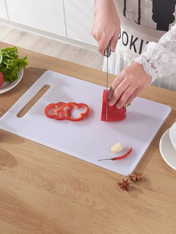 https://cdn.shopify.com/s/files/1/0925/0203/2693/files/WD-969-9-Professional-Cutting-Board-33220.6-Cm_All_4544_1.jpg?v=1744246931