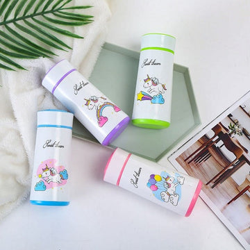 https://cdn.shopify.com/s/files/1/0925/0203/2693/files/WJI-159-Unicorn-Print-Glass-Water-Bottle_All_4789_1.jpg?v=1744246955