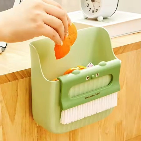 https://cdn.shopify.com/s/files/1/0925/0203/2693/files/WJI867-Mini-Dustpan-and-Brush-Set_All_6430_1-2.jpg?v=1736097315
