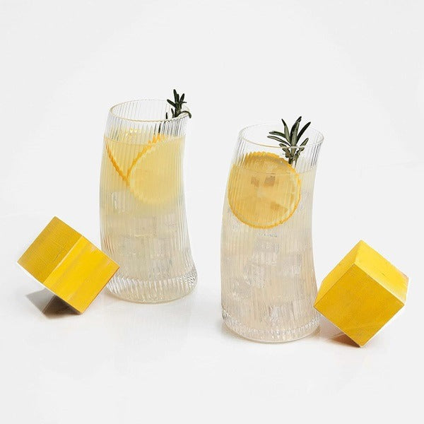 https://cdn.shopify.com/s/files/1/0925/0203/2693/files/WJI998-1-Carafe-Creative-Glass-Big-Size_All_6647_1.jpg?v=1736062271