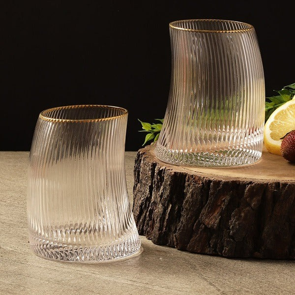 https://cdn.shopify.com/s/files/1/0925/0203/2693/files/WJI998-Carafe-Creative-Glass-Small-Size_All_6648_1-1.jpg?v=1736062278