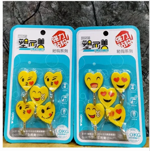 https://cdn.shopify.com/s/files/1/0925/0203/2693/files/wall-stick-hooks-500x500.webp?v=1758020242